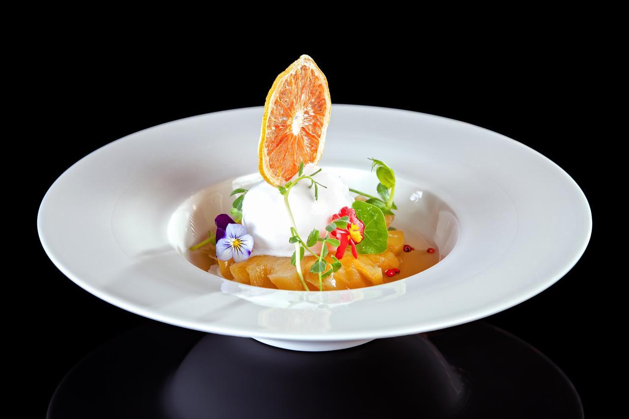 Premium Wellness Institute Hotel Bukarest Eksteriør billede