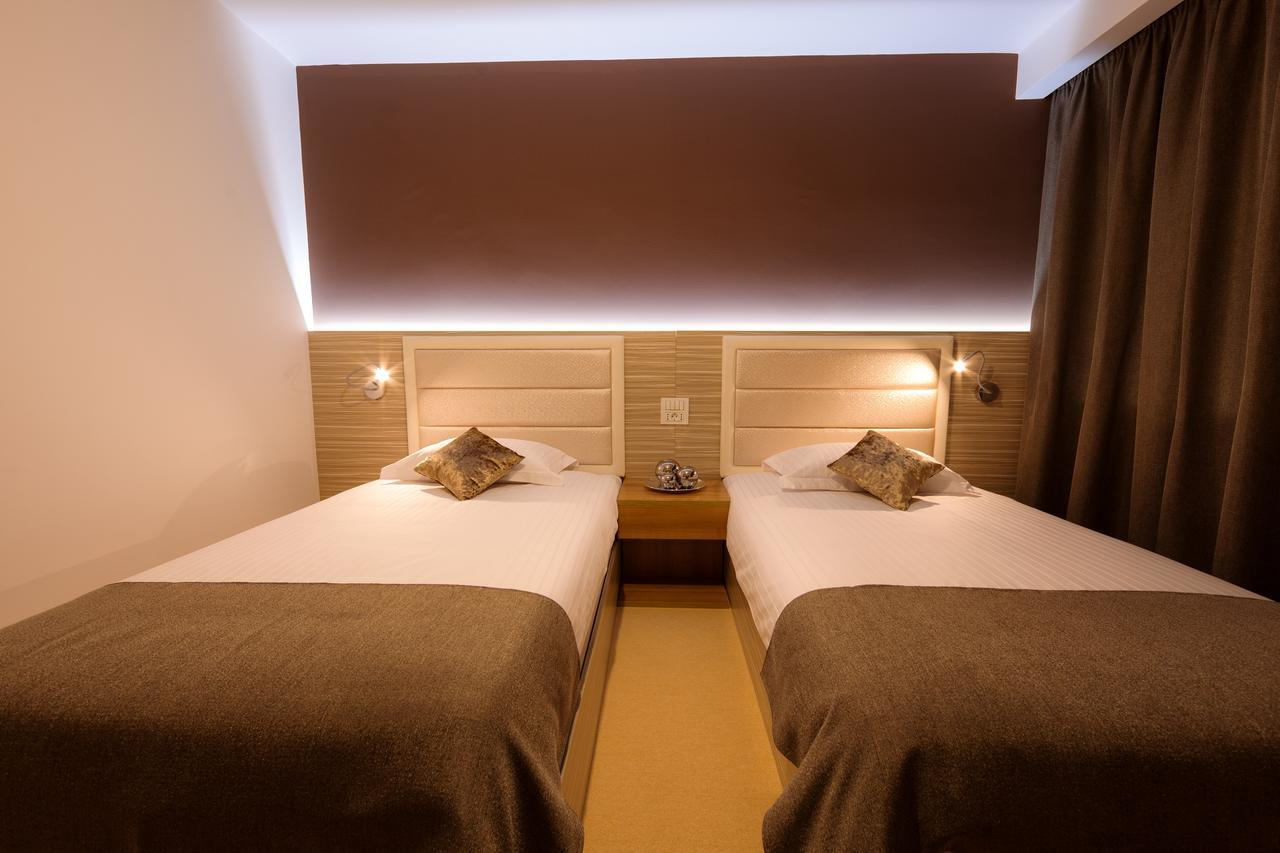 Premium Wellness Institute Hotel Bukarest Eksteriør billede