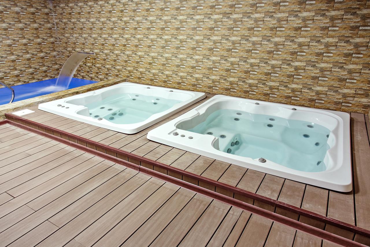 Premium Wellness Institute Hotel Bukarest Eksteriør billede